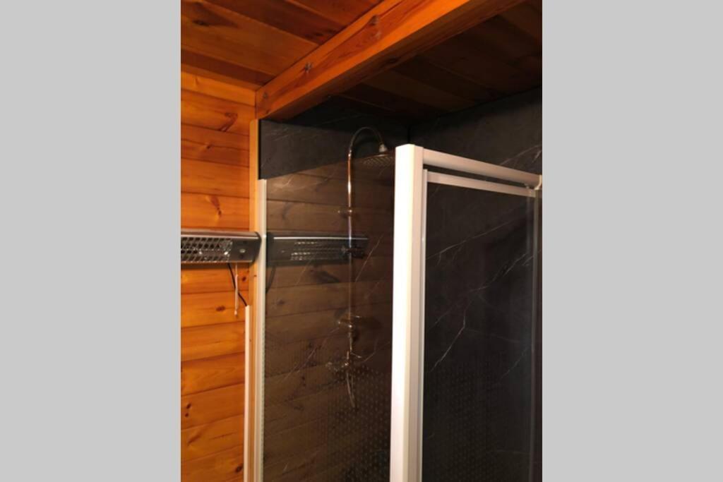 הוילה Chalet Cosy Et Chaleureux A Weris Pres De Durbuy מראה חיצוני תמונה